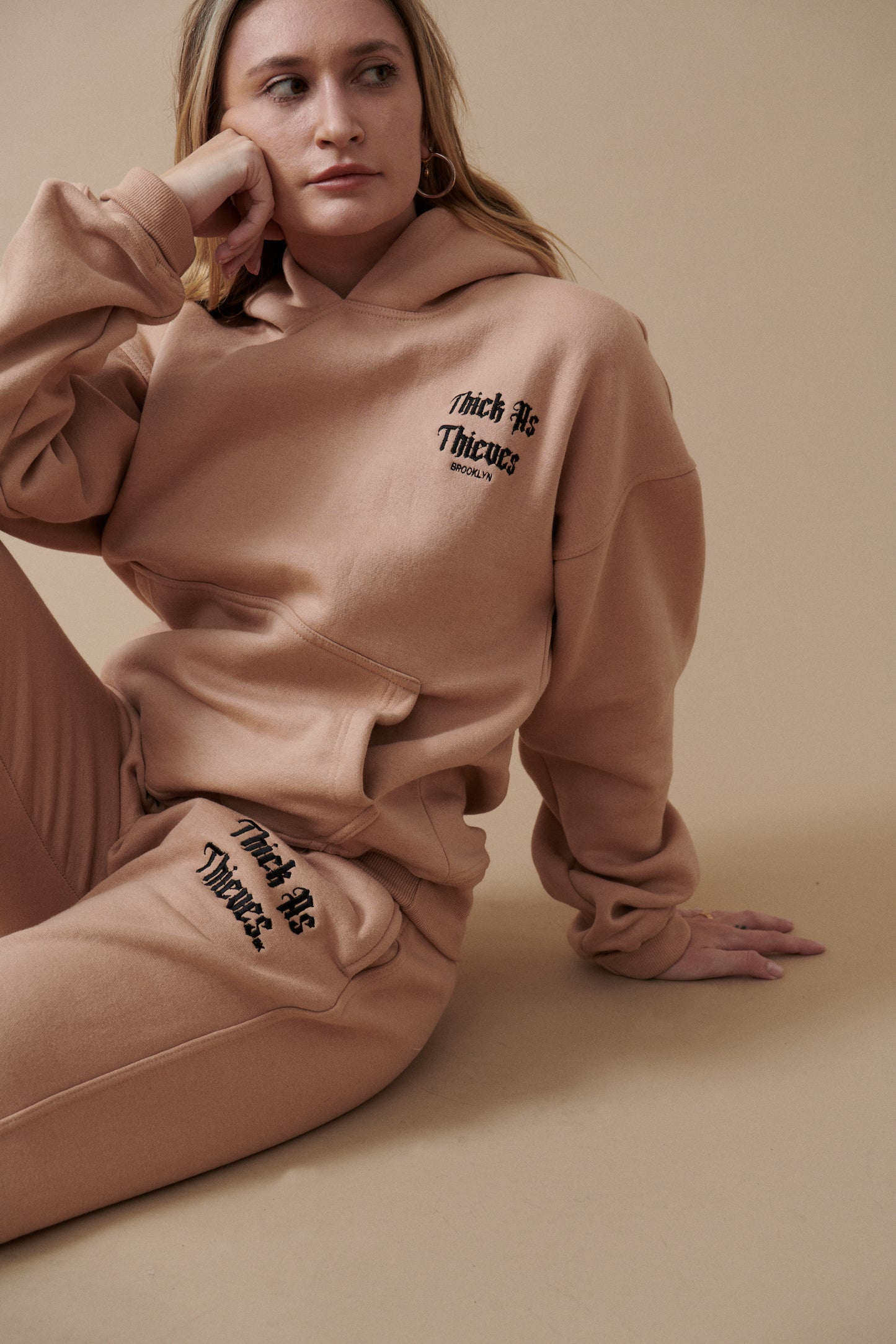Heavyweight Original Joggers Tan
